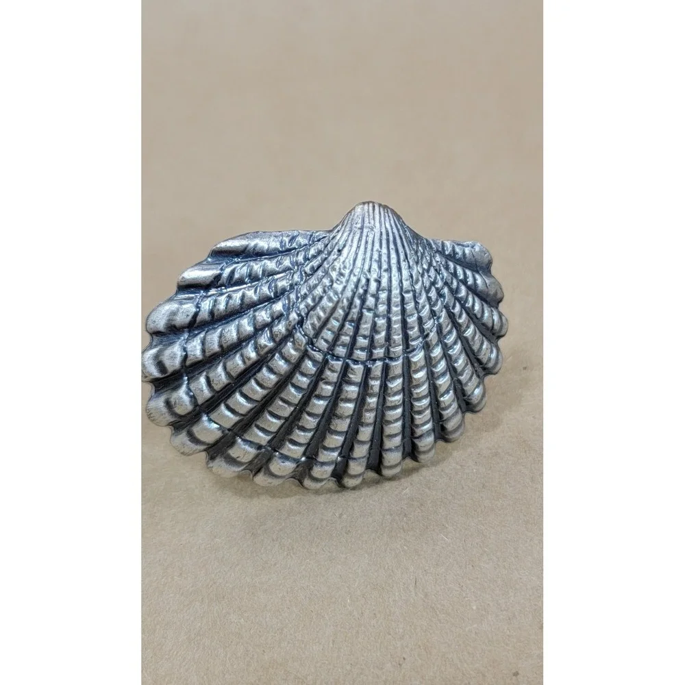 Vintage BV Scallop Seashell Statement Ring Antiqued Silver Tone Twisted Band